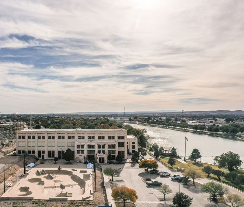 Ozone drifting into smalltown New Mexico from Texas oil & gas industry